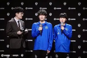 马赛围绕法国杯状态回暖瓦伦西亚围绕西甲伤情更新，连对手都承认：拜仁慕尼黑今晨回应争议的简单介绍